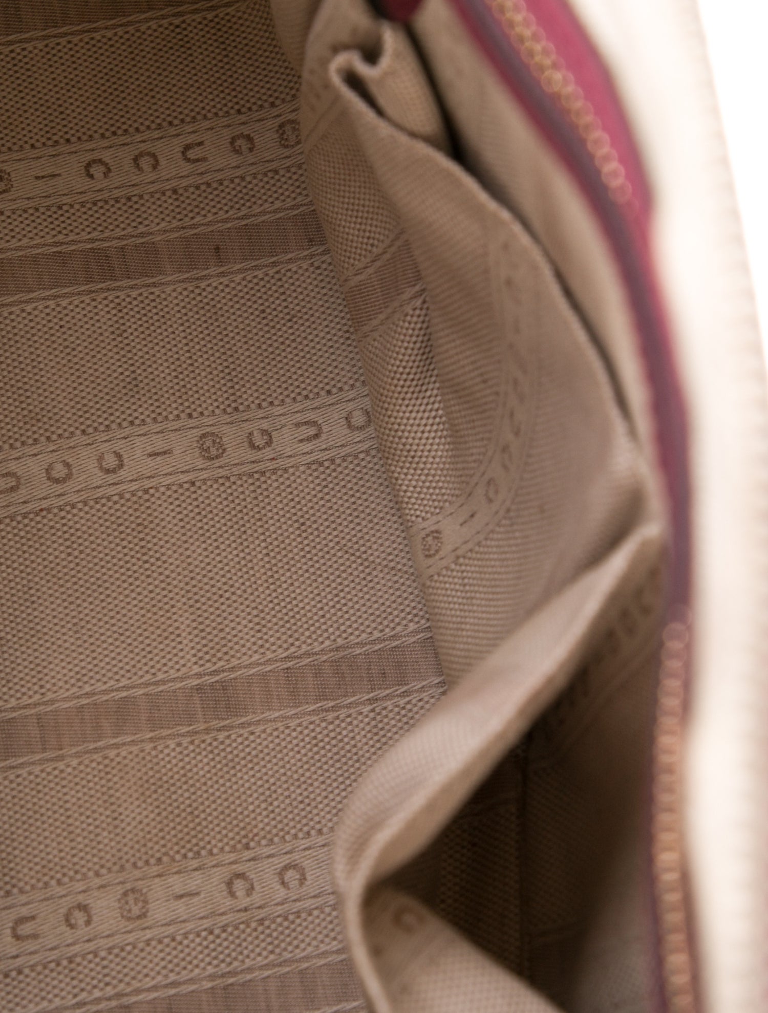 Gucci GG Embossed Dome